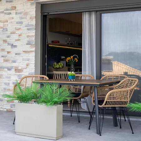 The Bee Apartmán